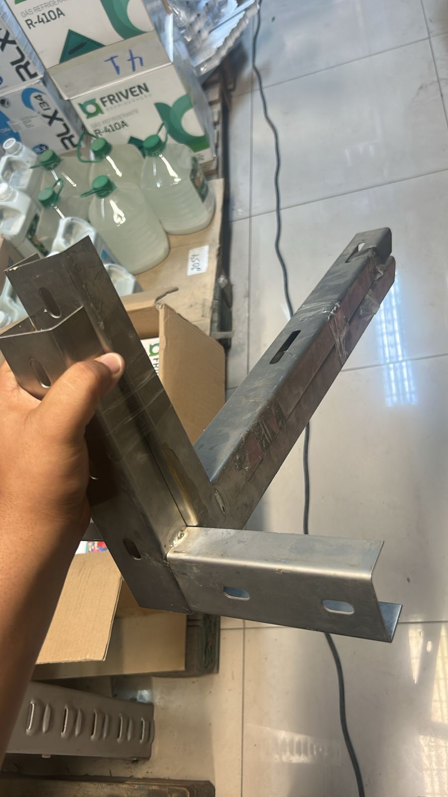 SUPORTE AR CONDICIONADO SPLIT INOX 600 MM REFORÇADO 2